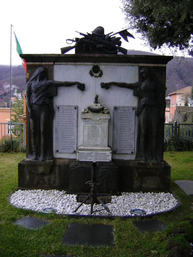 Monumento caduti a Monte Porzio Catone